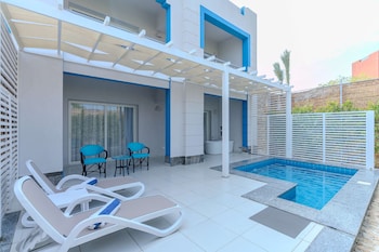 casa blue resort