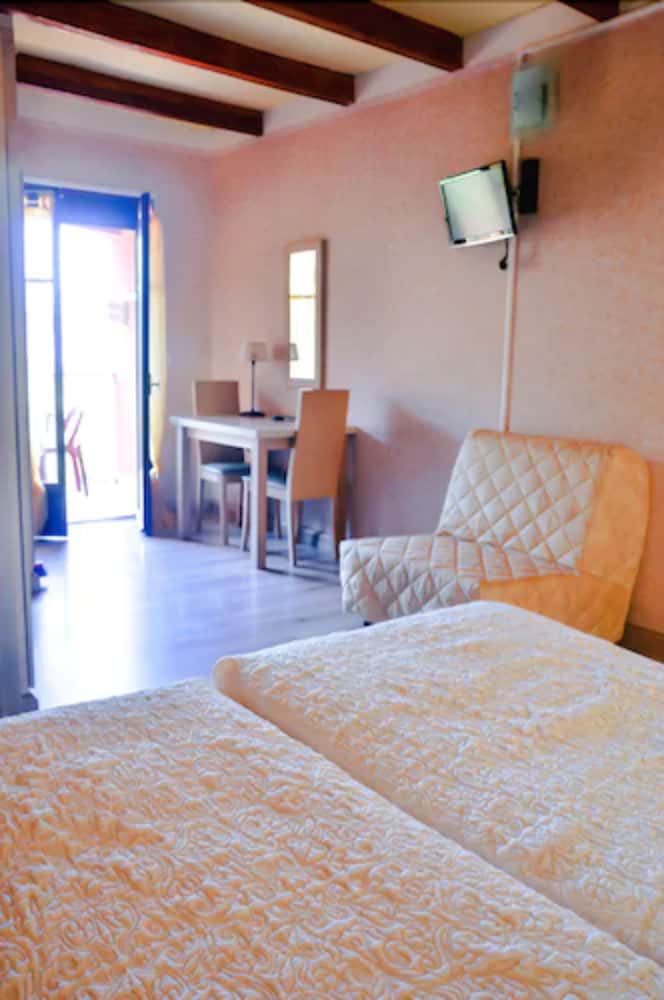 hotel stella marina