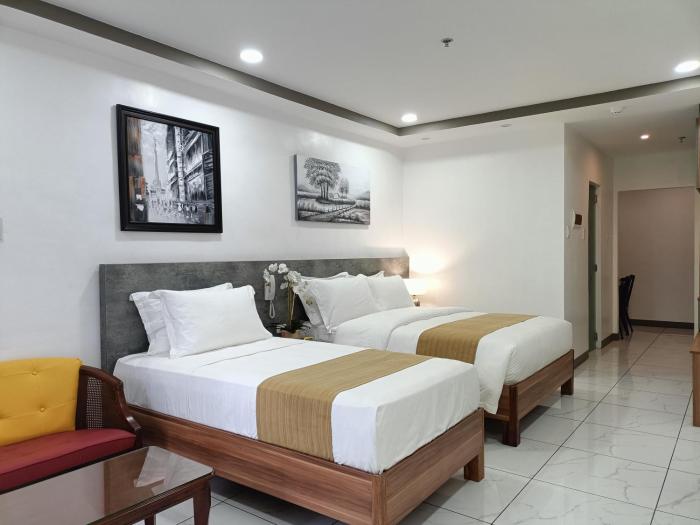 rosh hotel