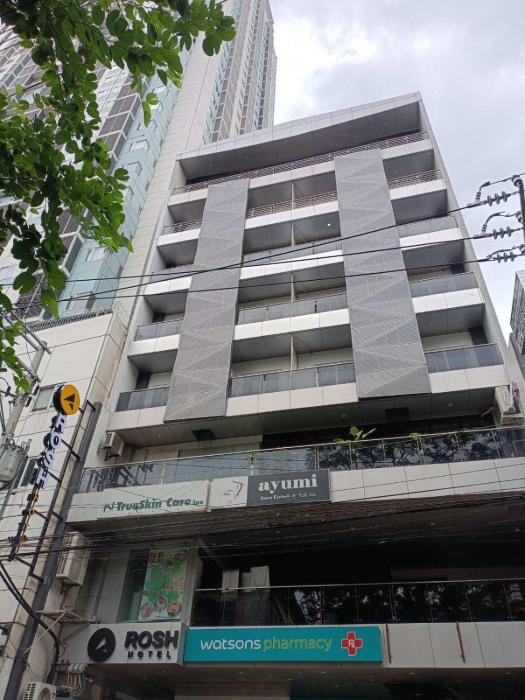 rosh hotel