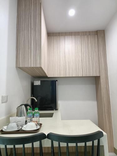rosh hotel