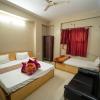 Hotel Siddhi Vinayak,Near Umaid Bhawan Palace,2 star