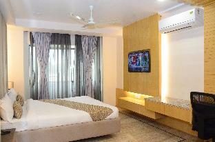 hotel crystal residency