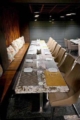 hotel crystal residency