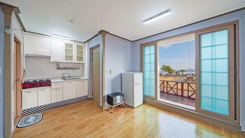 sinchilcheondo pension