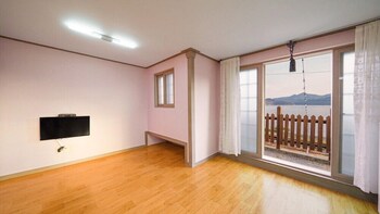 sinchilcheondo pension