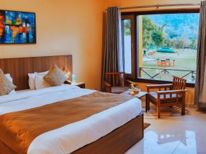 River Valley Resort,Ranikhet>>Marchula,2 star