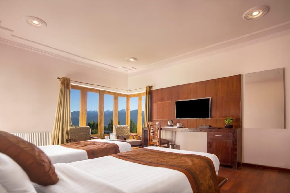 hotel royal ladakh