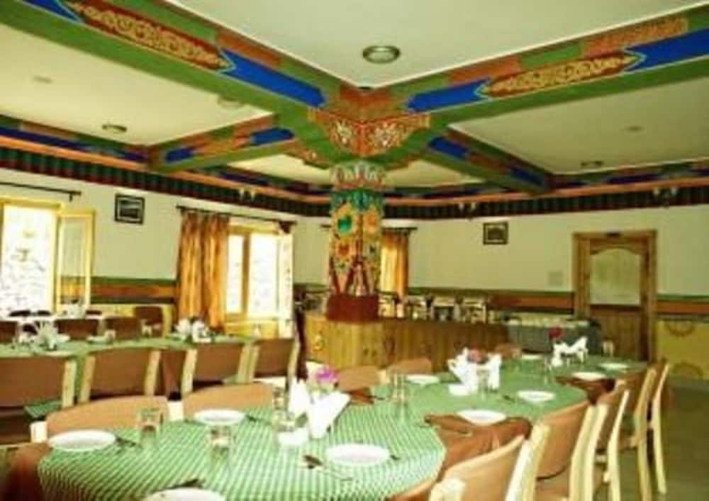 hotel royal ladakh