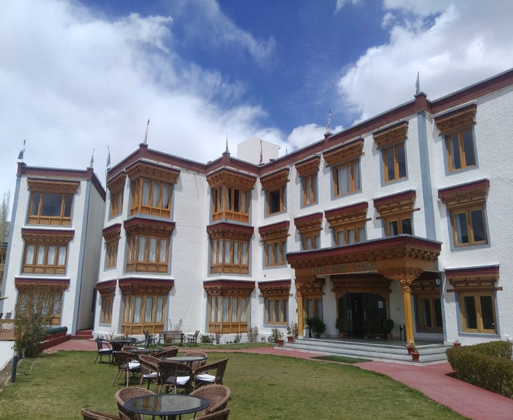 hotel royal ladakh