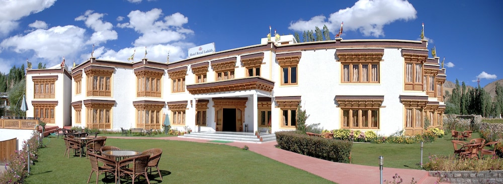 hotel royal ladakh