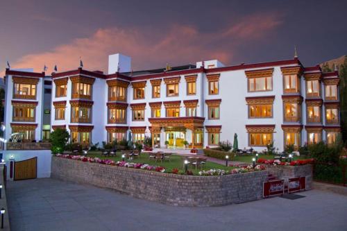 hotel royal ladakh