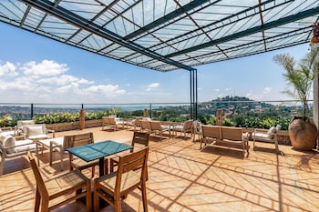 zara garden hotel and apartments