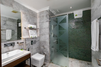 zara garden hotel and apartments