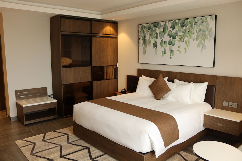 zara garden hotel and apartments