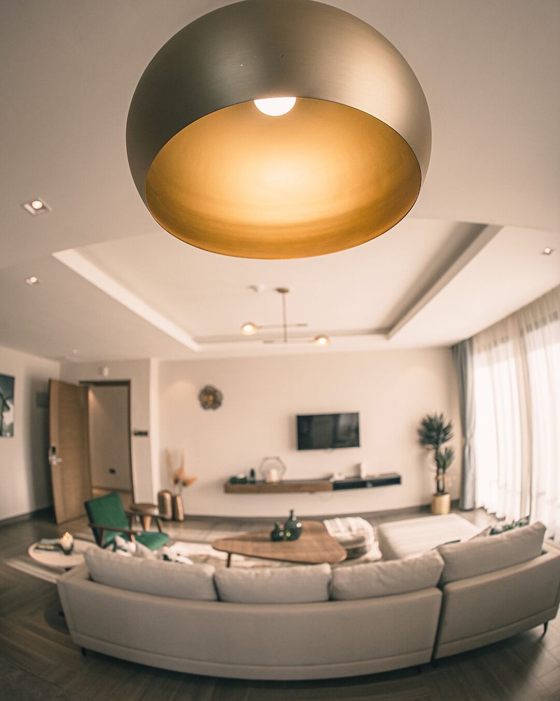 zara garden hotel and apartments