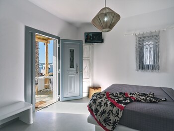 ariti seaside residence