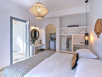 ariti seaside residence