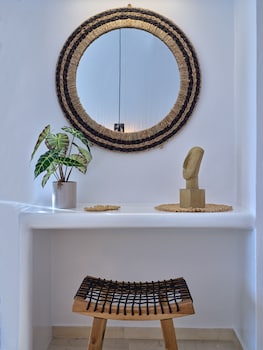 ariti seaside residence