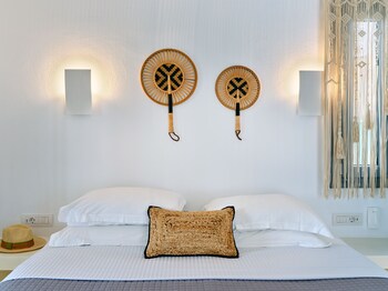 ariti seaside residence