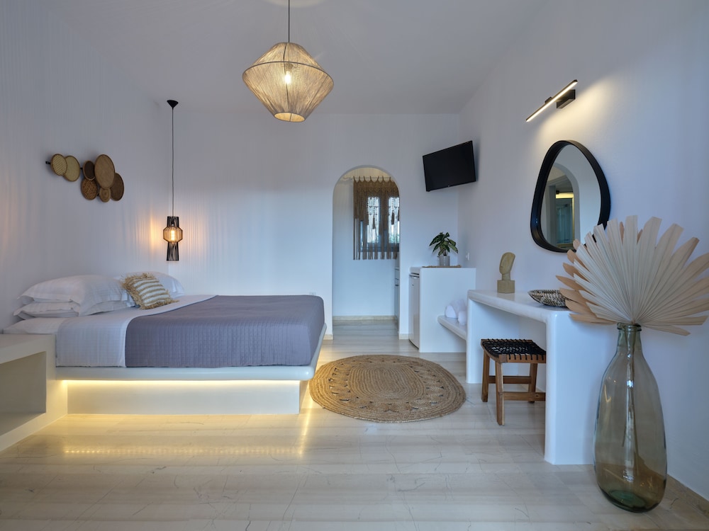 ariti seaside residence