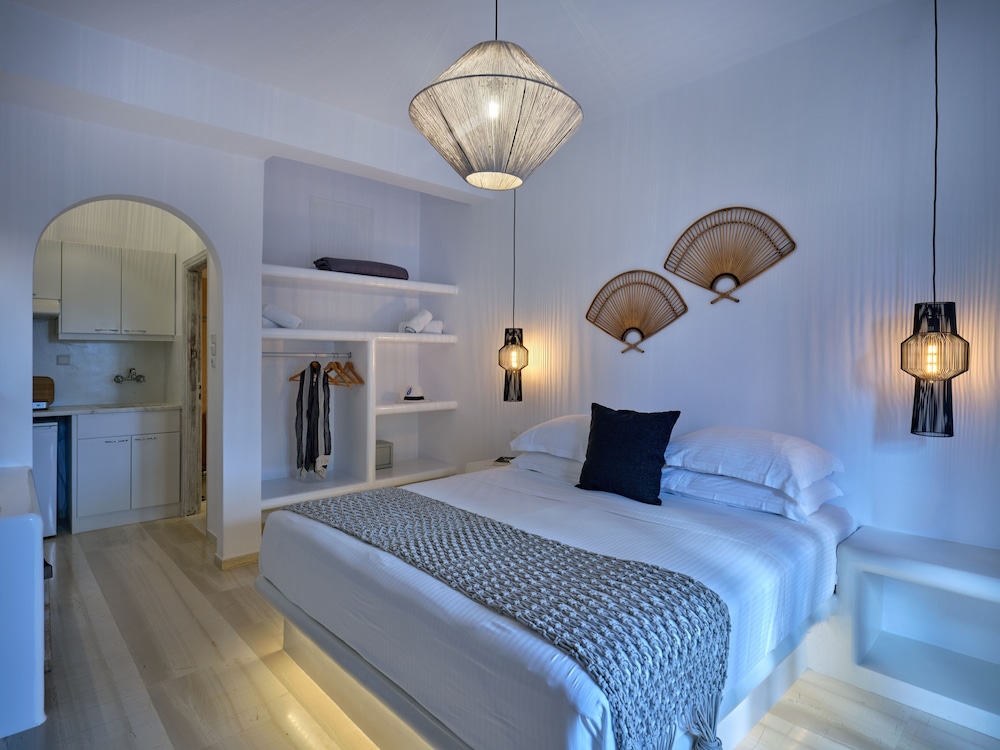 ariti seaside residence