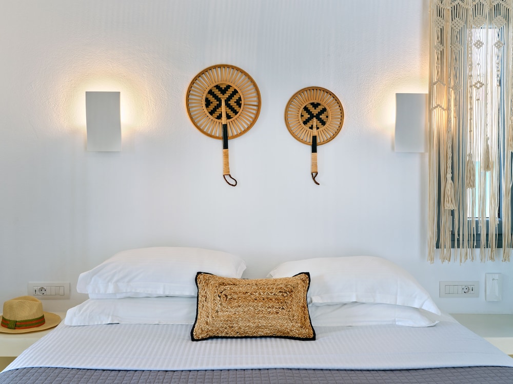 ariti seaside residence