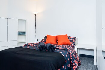 shirley house 3 guest house self catering