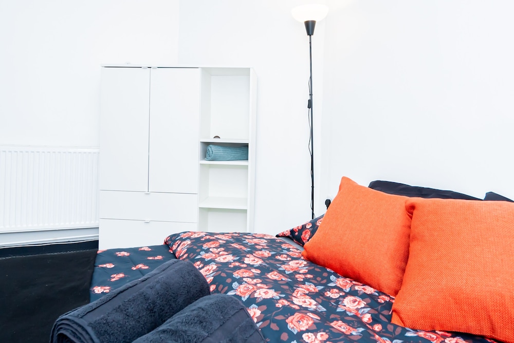 shirley house 3 guest house self catering