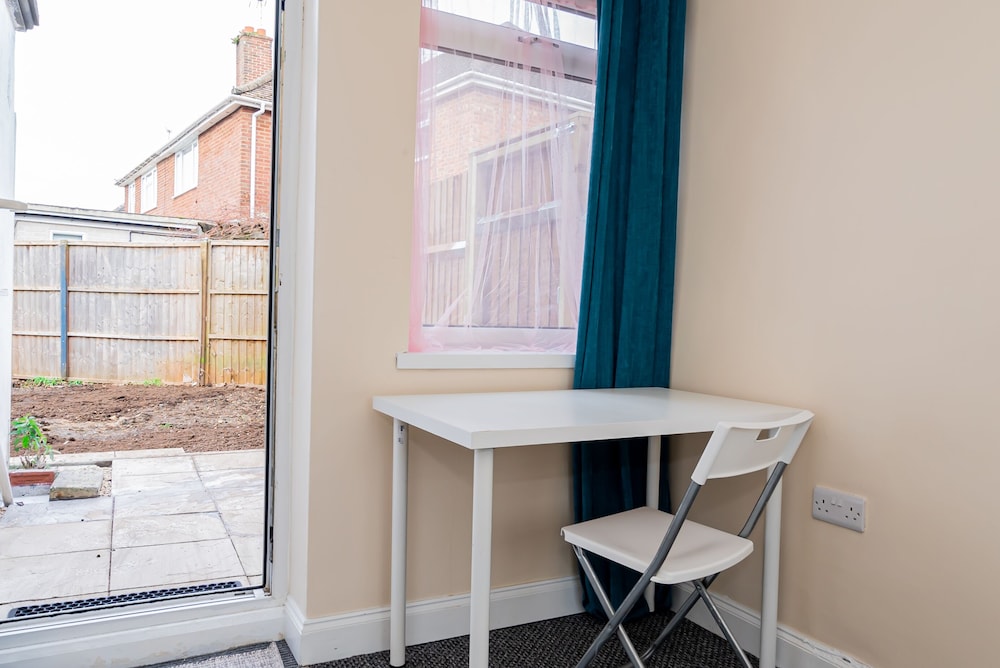 shirley house 3 guest house self catering