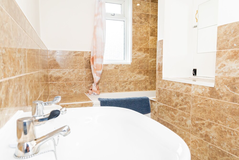 shirley house 3 guest house self catering