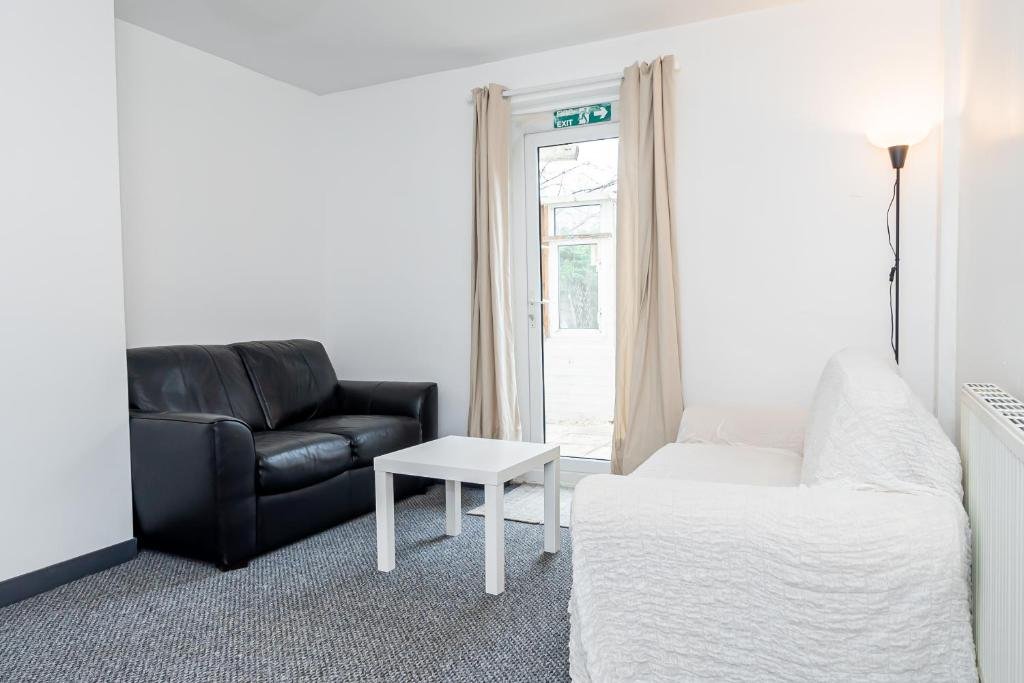 shirley house 3 guest house self catering