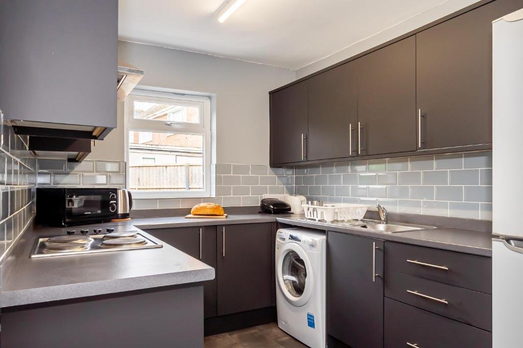 shirley house 3 guest house self catering