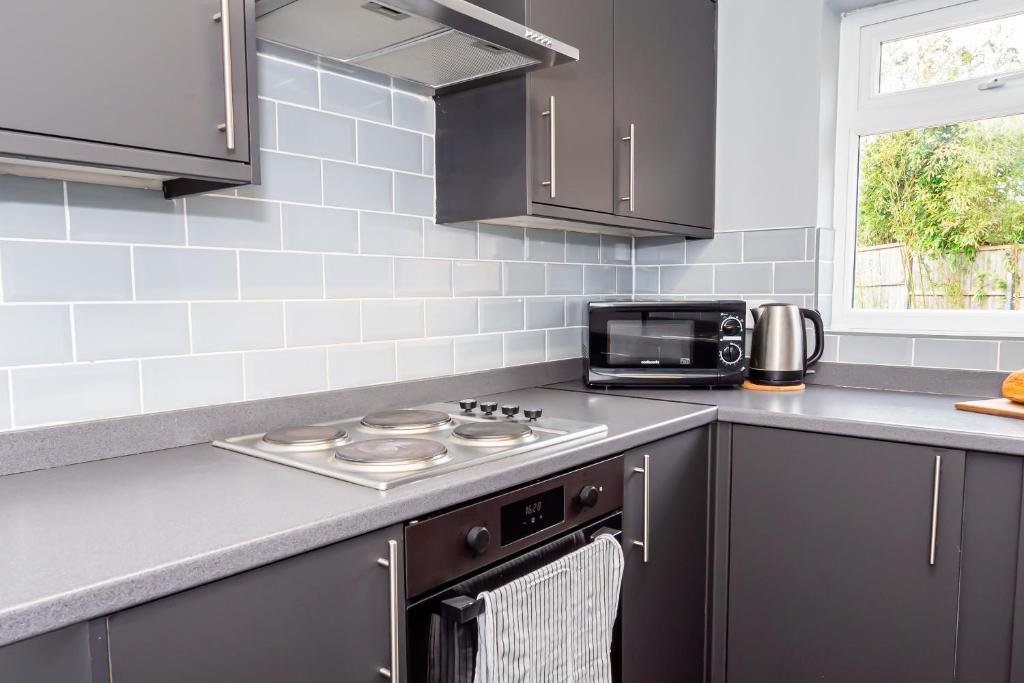 shirley house 3 guest house self catering