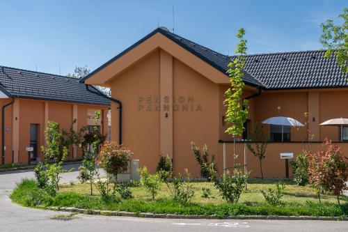 pension pannonia