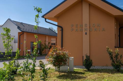 pension pannonia