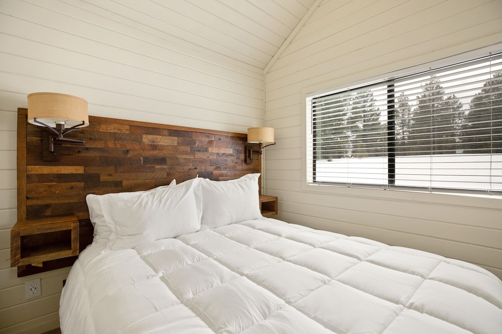 village camp flagstaff