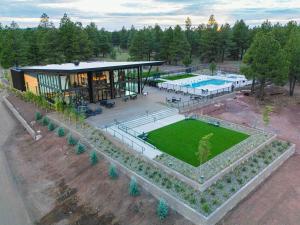 Village Camp Flagstaff,Coconino County>>Bellemont,2 star