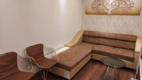 hotel manila siliguri