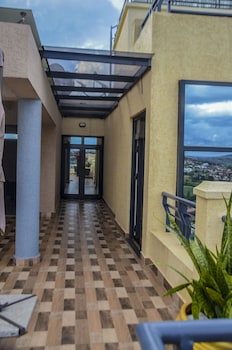 victory villa apartment hotel