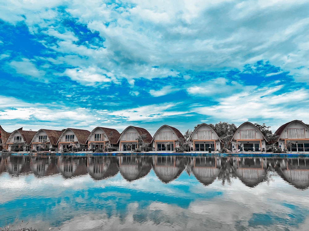 bali villa kampot