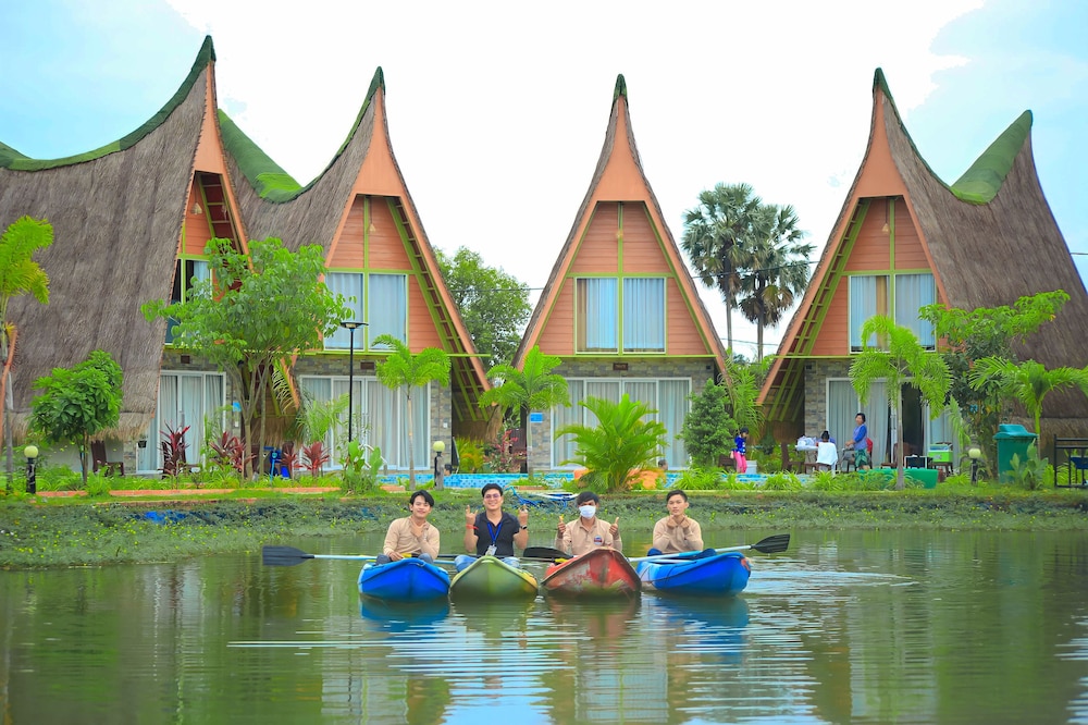 bali villa kampot