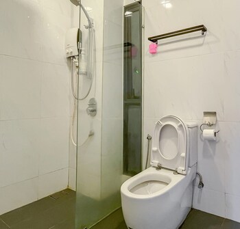 reizz residence