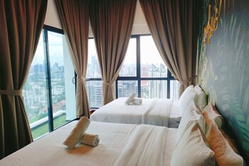reizz residence