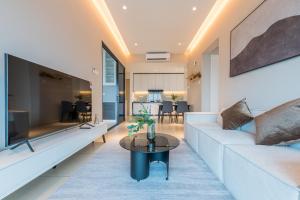 reizz residence