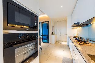 reizz residence