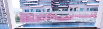 reizz residence