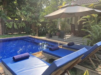 lily pad boutique hotel