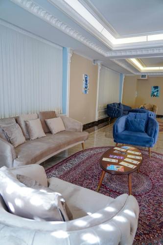 sangzor boutique hotel