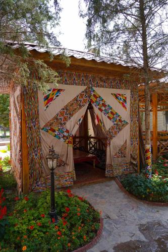 sangzor boutique hotel